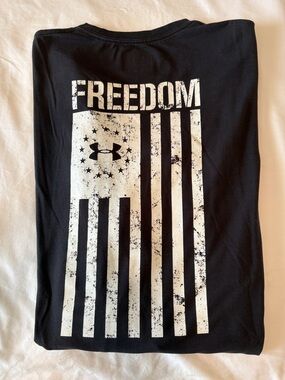 Under Armour Patriotic Freedom Flag Long Sleeve 2XL Black Loose Fit HeatGear